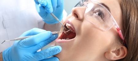 When to counsel Emergency Dentist in Houston?