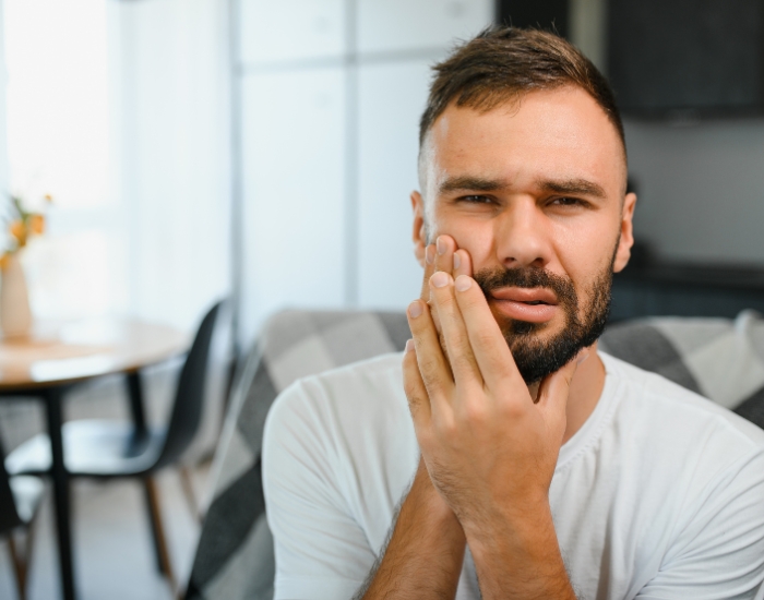 Back Tooth Pain: What’s Causing It and How Dentists Treat It